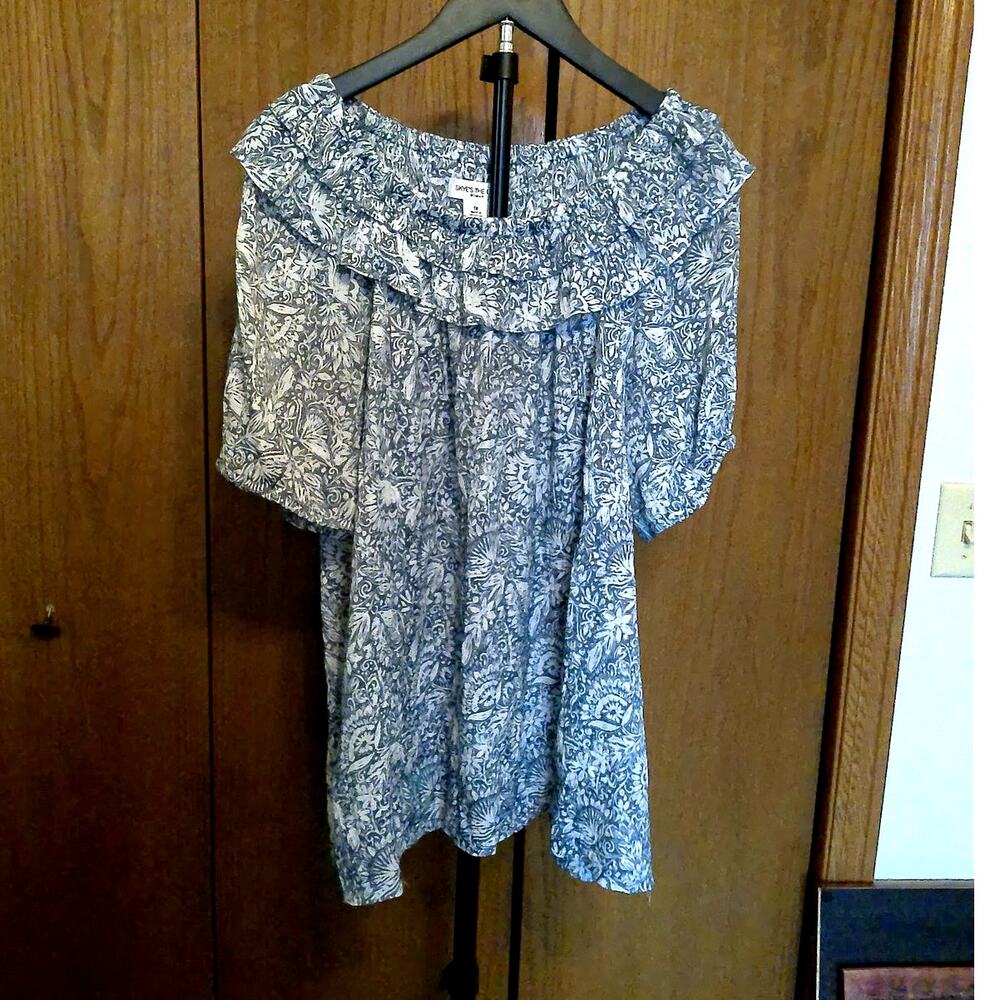 Skye’s The Limit Blue White Paisley Floral Ruffle Top Blouse 1X